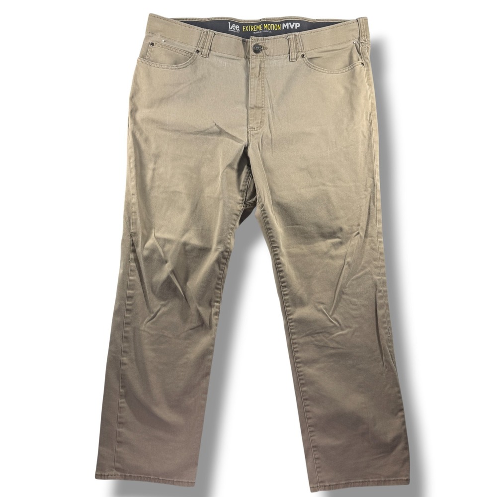 Lee Extreme Motion MVP Mens Khaki Relaxed Fit Straight Leg Pants 44x32 2108536